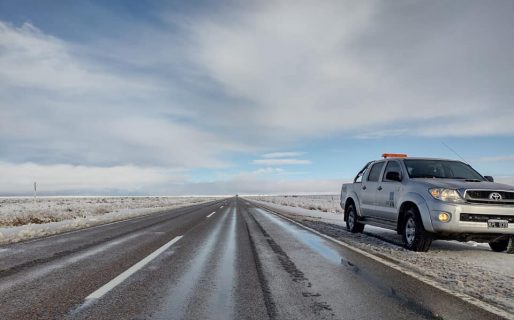 Rutas chubutenses transitables, con precaución por agua y sal