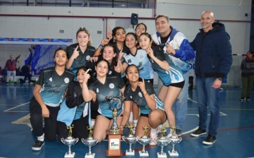 Regional Sub 16 de Vóleibol Femenino: Madrynense levantó la Copa “Alma Patagónica”