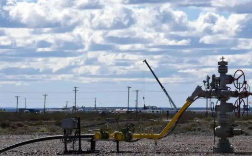 Cómo fue la maniobra por la que murió un petrolero en un yacimiento de Río Negro: «Nada voló por los aires», dicen desde la contratista