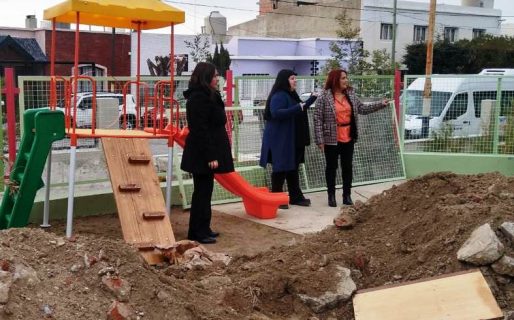 La ministra Simone recorrió y supervisó el avance de obra de la Casa del Niño en Comodoro