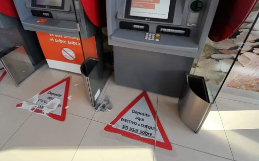 El curioso y asqueroso hallazgo en banco de Comodoro