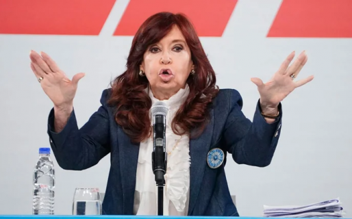 CFK alinea a todo el oficialismo y coloca sus causas judiciales como cuestión de Gobierno