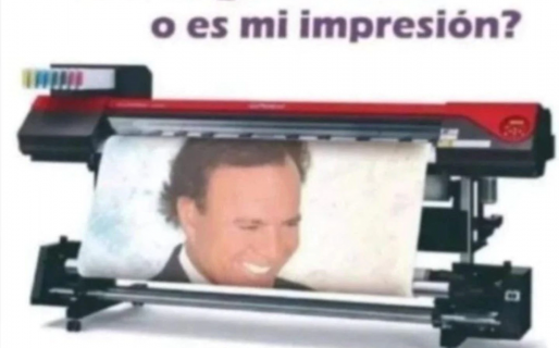 Se termina el mes de junio y los memes de Julio Iglesias estallaron las redes sociales