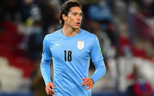 Su mamá juntaba botellas para comprarle botines y ahora será comprado por 100 millones de euros