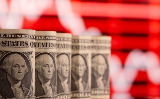 El dólar libre sube a $224 y anota un nuevo precio récord