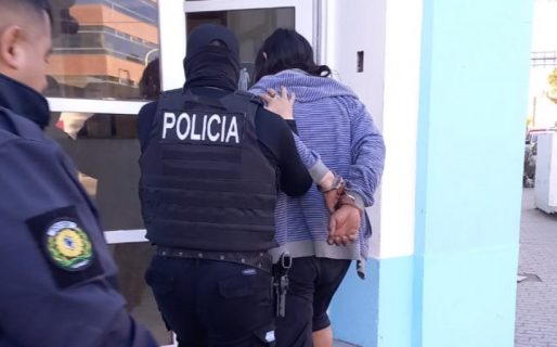 Una persona apuñalada afuera de Easy