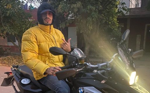 Las pericias confirmarían que la moto del cantante embistió al auto