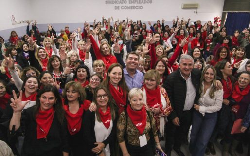 Gerardo Morales participó de un Encuentro junto a 300 mujeres radicales de Chubut