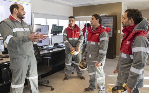 Luque visitó Cerro Dragón y resaltó su importancia productiva para la Argentina