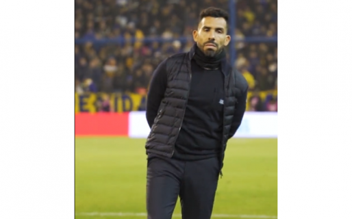 Tevez perdió en su estreno como DT