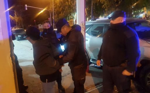 Bailaba en un boliche y terminó preso por tener pedido de captura