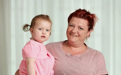 Tiene 17 meses y sus padres congelaron los ovarios tras conocer que tiene cáncer