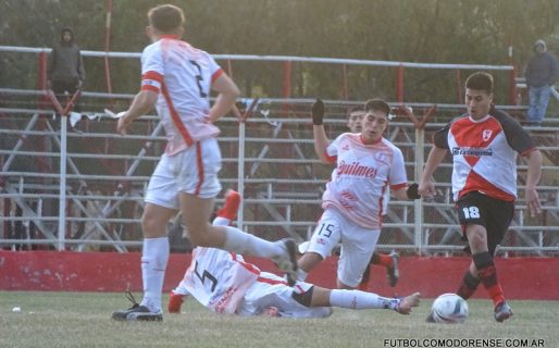 Huracán cayó por goleada y le dejó la punta servida a la CAI