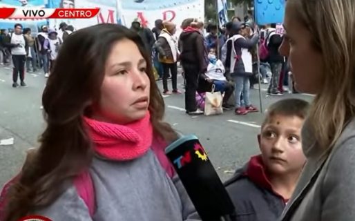 “Nos quieren mandar a trabajar y eso no es justo”: los dichos de una beneficiaria de un plan social