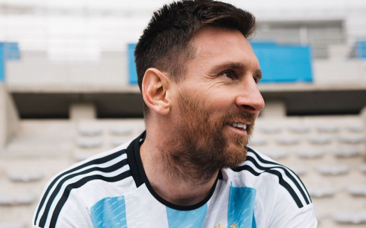 La AFA presentó la camiseta oficial de la Selección argentina para el Mundial Qatar 2022