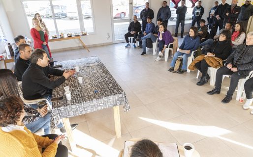 Reunión para fortalecer el trabajo territorial en el barrio René Favaloro
