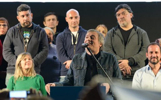 Máximo Kirchner: “Se abrazaron a Guzmán, los dejó tirados y ahí está Cristina poniendo la cara otra vez para sacar esto adelante”