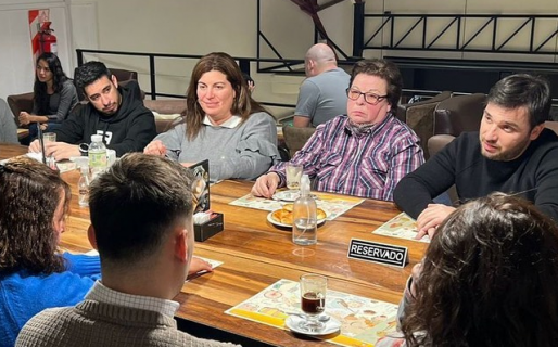 Ana Clara Romero con vecinos: “Son los verdaderos protagonistas de la realidad de la ciudad”