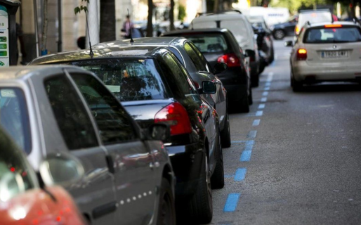 Estacionó mal, la multaron con 880 millones de pesos y casi se desmaya