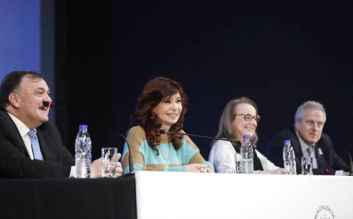 “No me digas excelentísima”: un video que no salió, un cómico gesto y la advertencia de Cristina a los empresarios