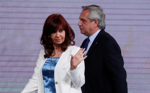 Peleas menores complican más al Gobierno frente a la inflación y el deterioro social