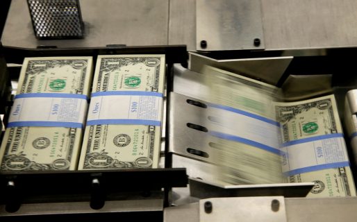 La cotización libre sube a $307 y marca un nuevo récord histórico