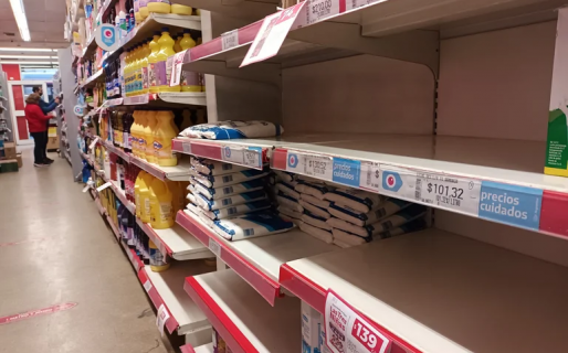 Papel higiénico, café y zapatillas: Los comercios advierten sobre la escasez de productos