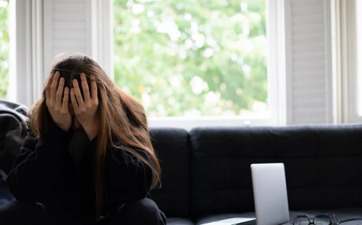 Incertidumbre, desesperanza y hartazgo: el estado emocional que prevalece entre los argentinos ante la crisis