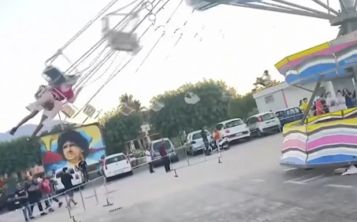 Más de 20 personas salieron volando después de que se rompiera un carrusel