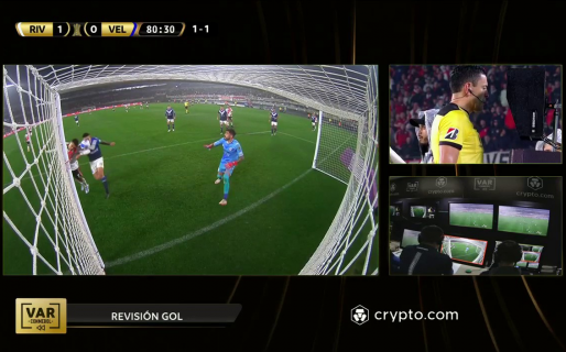 La polémica del partido: ¿Fue mano de Suárez?