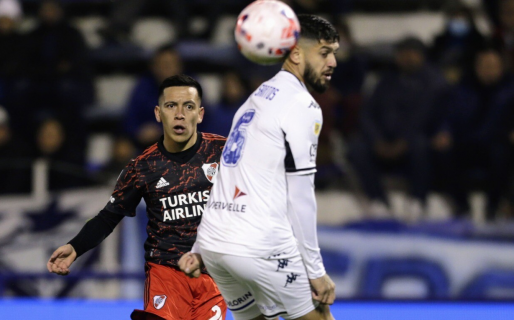 River volvió a sufrir contra Vélez que se lo empató en el último minuto