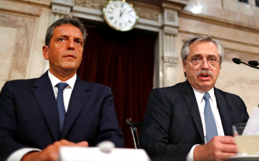 Massa, stand by: una jugada con alto costo para el Presidente