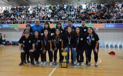 El Futsal recibió a las campeonas nacionales en el Club Huergo