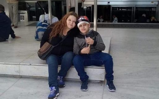 Una madre organiza una rifa para viajar a Buenos Aires con su hijo