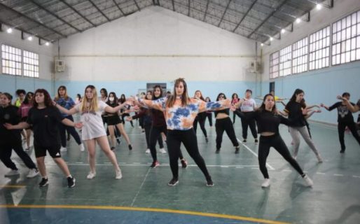 Clases de Reggaetón y Twerk Fusión Reggaetón para la segunda capacitación de Ritmos
