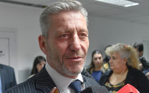 Arcioni le respondió a JxC: “Quieren limitar y coartar a la Legislatura”
