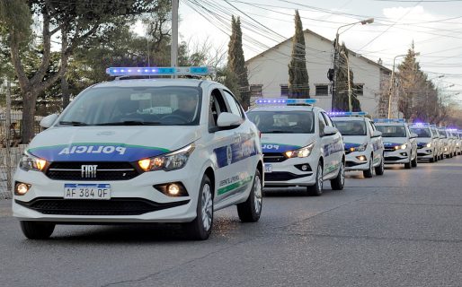 Provincia hizo entrega de 15 vehículos para la Policía del Chubut