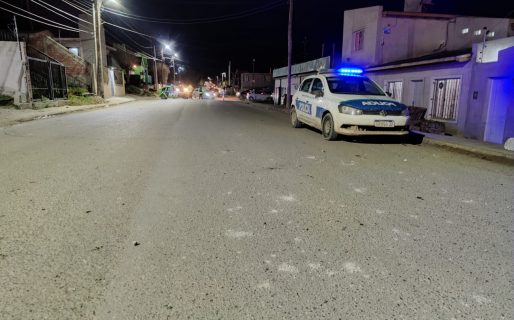 Se repite la historia: Batalla campal entre hinchas de Huracán y Petroquímica