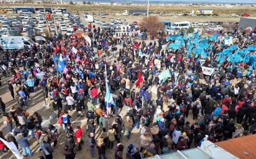 Multitudinaria marcha a 50 años de la Masacre de Trelew