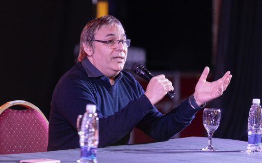 Rolón: “Estoy muy emocionado por venir a la Feria del Libro de Comodoro”