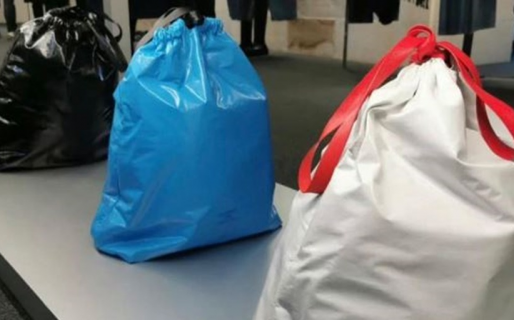 Venden una bolsa de basura a casi $250.000 pesos