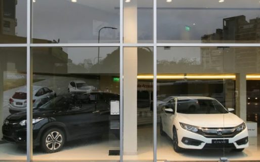 Concesionarias cada vez más vacías: precios por arriba de la inflación y freno de la demanda
