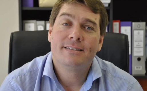 “No hay que escandalizarse por la inclusión de Massoni”