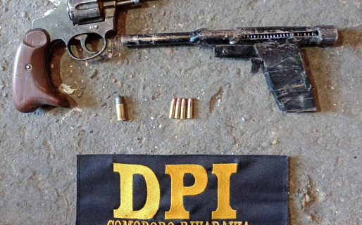 Allanamientos en zona sur: Secuestraron dos pistolas y objetos robados