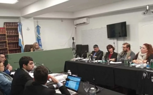 Postergaron el veredicto por los incendios en la Legislatura y Casa de Gobierno