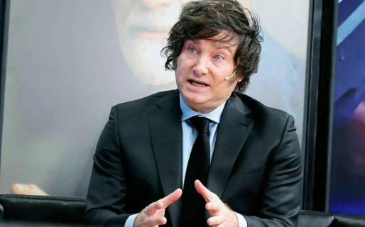 Milei dijo que la oposición «es más amarga que la cancha de Independiente»