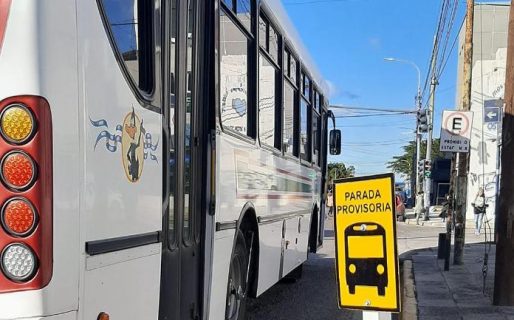 Choferes que no esperan y falta de señalización: las principales quejas sobre el servicio de colectivos