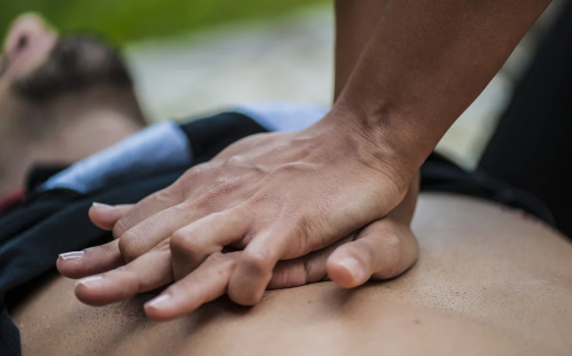 Muerte súbita: el 80% de los casos ocurre por no atender las señales previas