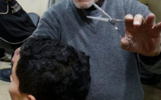 Una gran iniciativa para los chicos: les cortarán el pelo y pintarán las uñas en el barrio 30 de octubre