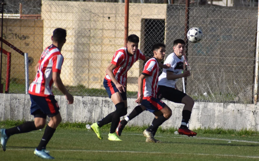 Palazzo perdió por goleada y se quedó sin Torneo Regional